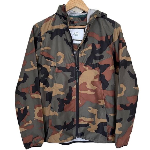 Herschel Supply Co. Camo Voyage Windbreaker Women 's Jacket (Size S) - Picture 3 of 12